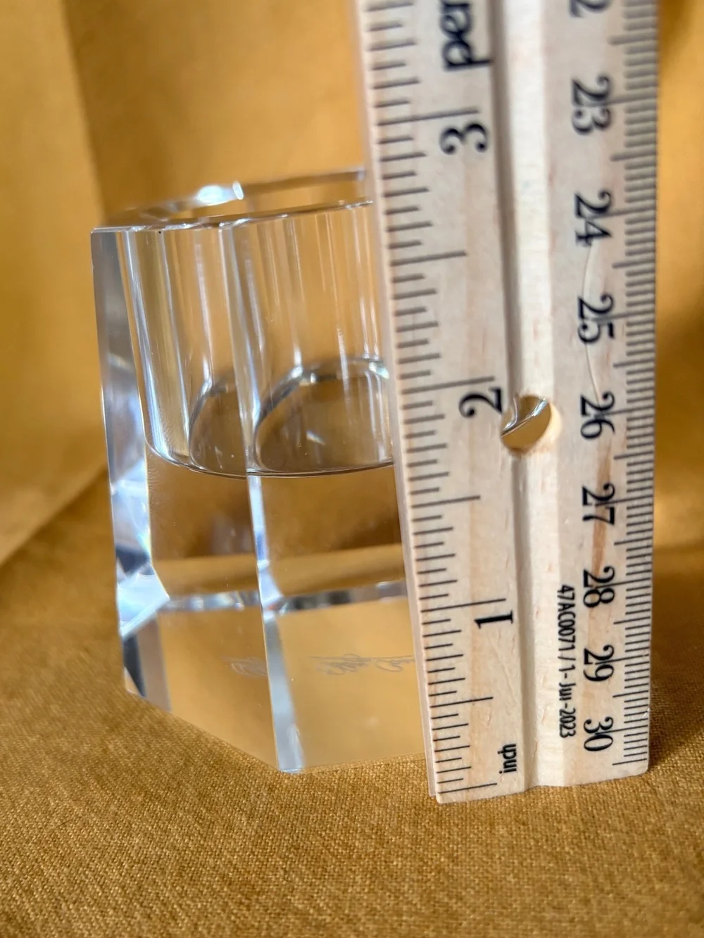 Oleg Cassini 24% Lead Crystal Votive Candle Holder with Octagonal Faceted Cut